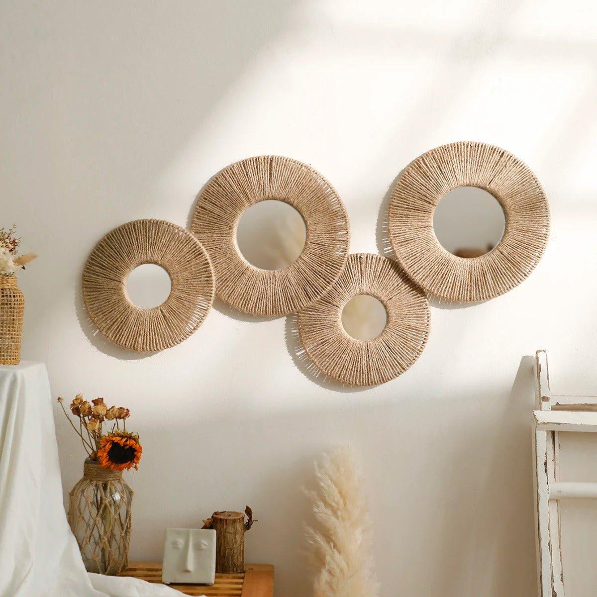 Avelena | Runde dekorative Wandspiegel im Boho-Stil mit gewebtem Hanfseil