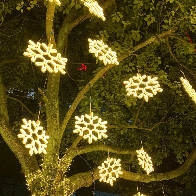 Avelena | Wasserdichtes LED Schneeflockenlicht für festliche Winterdekoration