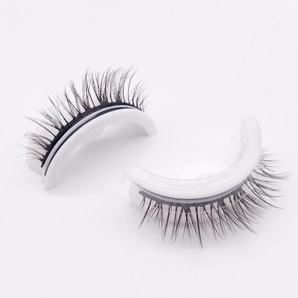Avelena | WimpernPerfektion Müheloser, lang anhaltender Glam in nur 5 Minuten