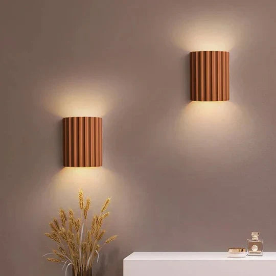 Avelena | Zeitgenössische Harzwandleuchten - GlowStone