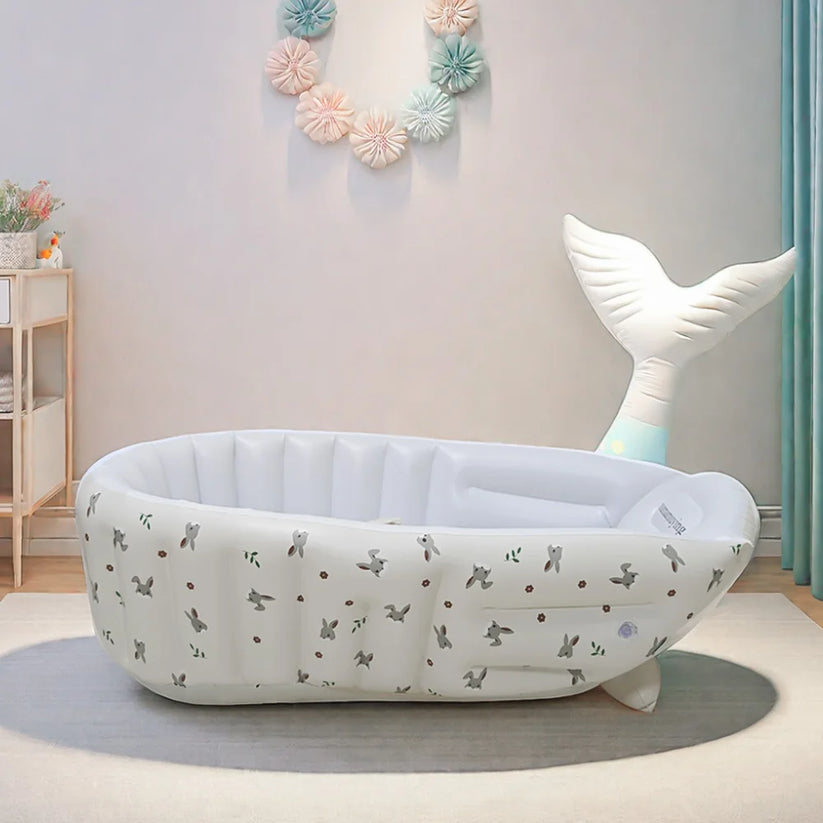 Avelena | SplashNest – Das mobile Badeparadies für dein Baby