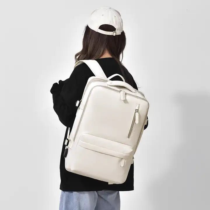 Avelena | TrekVault Wasserdichter Rucksack: 25L Diebstahlschutz-Design mit Laptopfach