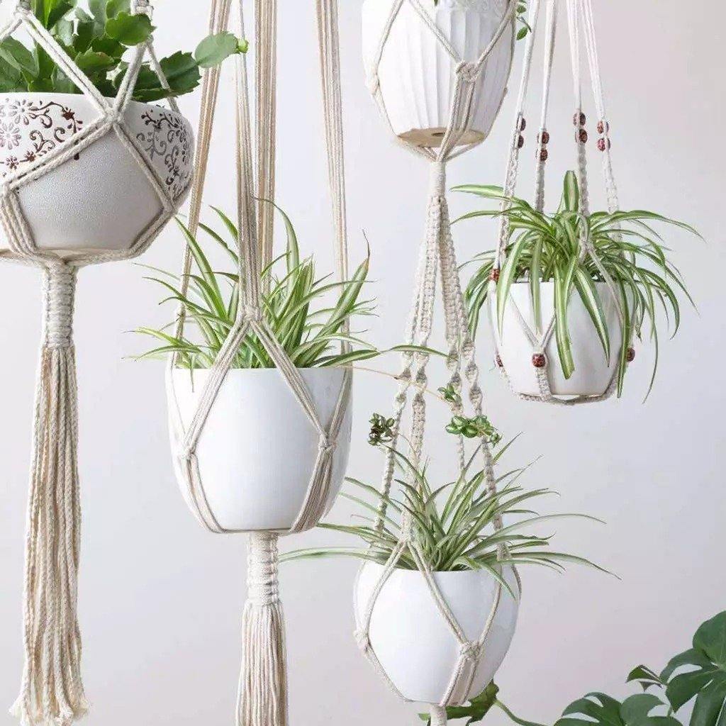 Avelena | 4-teiliges handgefertigtes Boho-Makramee-Pflanzenhänger-Set