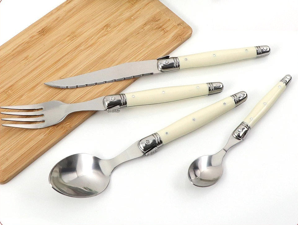 Avelena | Elfenbeinfarbenes Laguiole-Besteckset