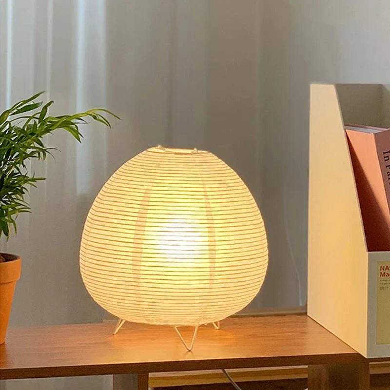 Avelena | ZenGlow – Elegante Tischlampe im Wabi Sabi Stil für ein Beruhigendes Interieur