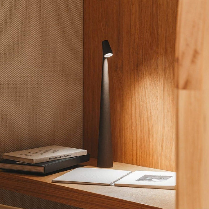 Avelena | Sculpting Tischlampe