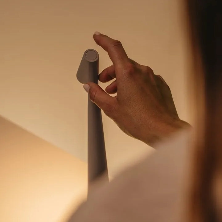 Avelena | Sculpting Tischlampe