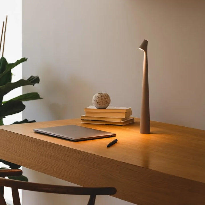 Avelena | Sculpting Tischlampe