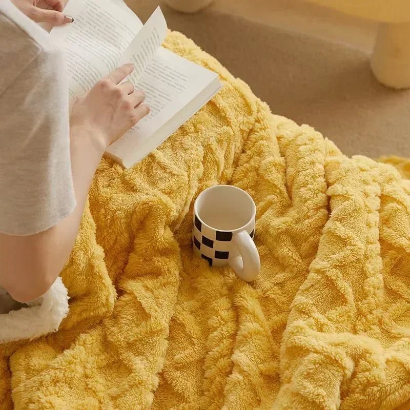 Avelena | SHEARCOZY – Ultra-warme Lambswool-Decke für Winterkomfort