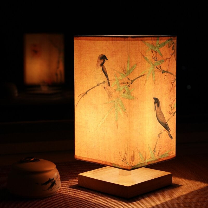 Avelena | Vintage Japanische Tischlampe – Perfekt für die Schaffung einer beruhigenden Schlafzimmeratmosphäre