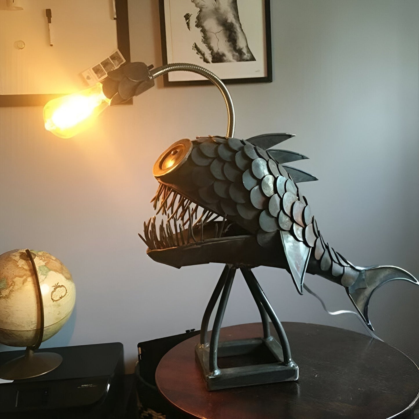 Avelena | Steampunk Anglerfish Lamp – Coole & Ungewöhnliche Stehlampe für Ihr Zuhause