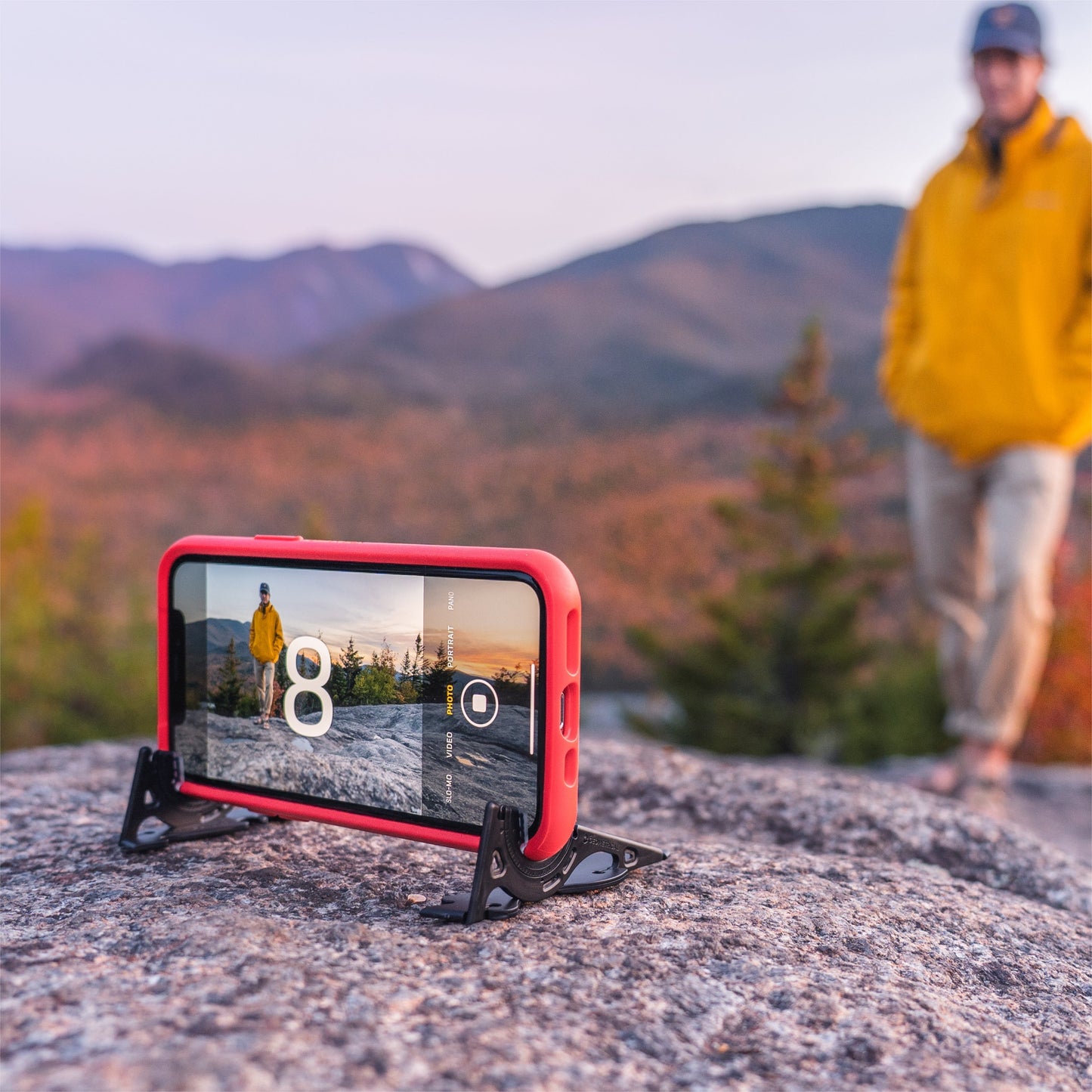 Avelena | Trageständer für das Handy für perfekte Fotos - SnapFold
