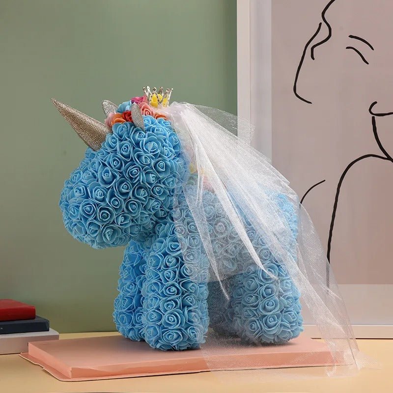 Avelena | Rosa Einhorn - Künstliche Blume Einhorn mit über 500 Blumen, das beste Geschenk für Weihnachten, Valentinstag, Jubiläen und Geburtstage