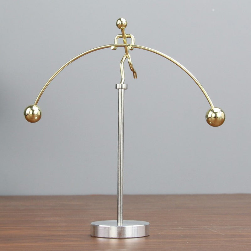 Avelena | Edelstahl Kleine Männer Gleichgewicht Pendel