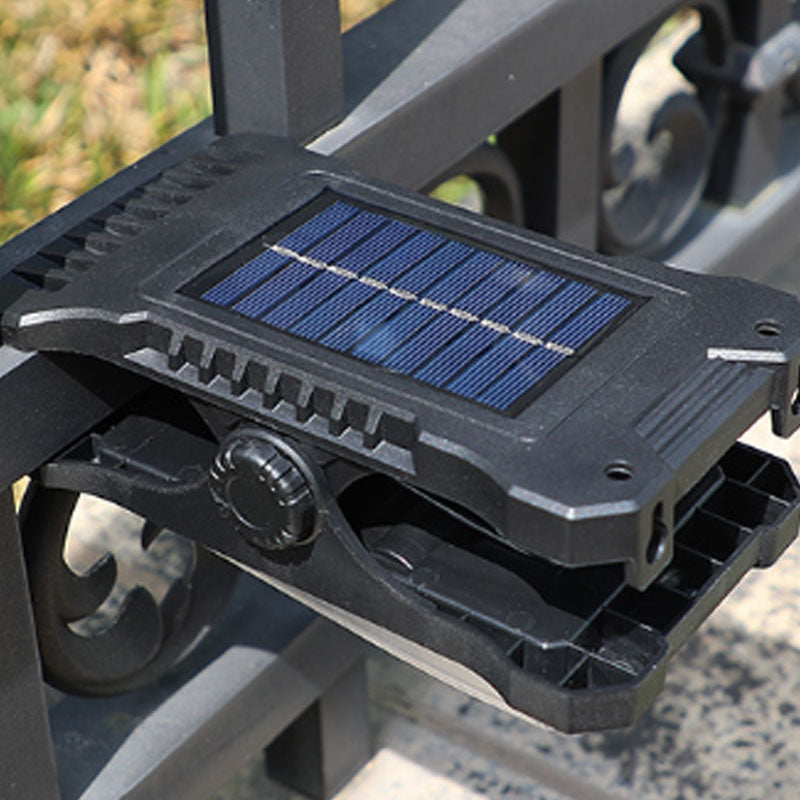 Avelena | Solar Outdoor Clip Licht mit Bewegungssensor
