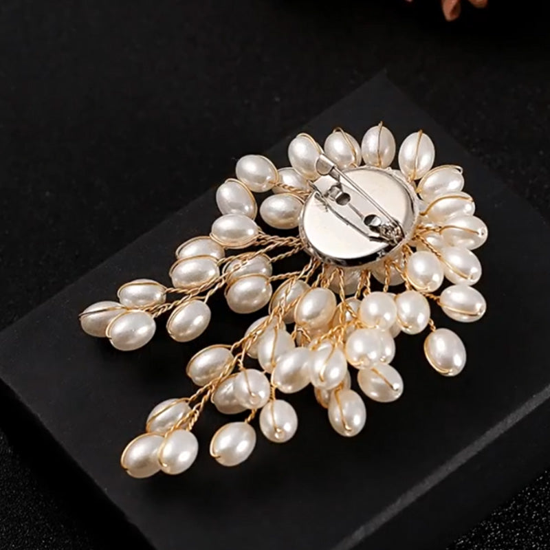 Avelena | 💖KAUFE 1 BEKOMME 1 KOSTENLOS✨Damen hochwertige exquisite handgefertigte Perlenbrosche