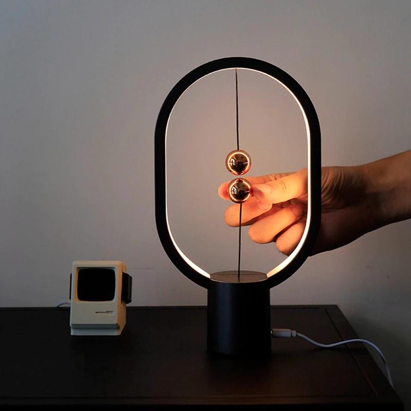 Avelena | USB wiederaufladbare Balance LED Magnetlicht