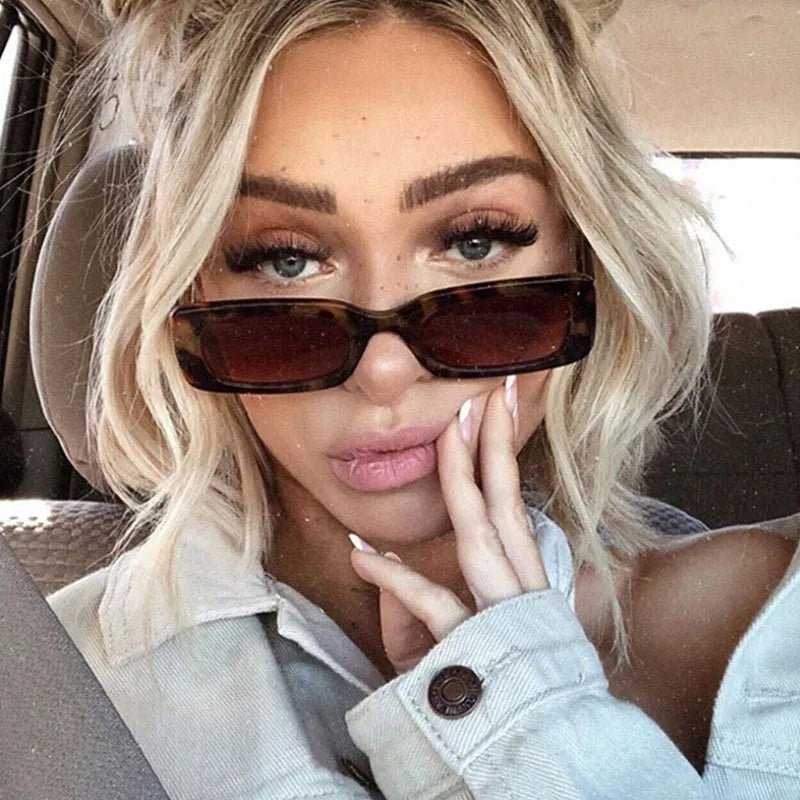 Avelena | VINTA SHADE – Stylische Vintage Rechteck-Sonnenbrille mit UV-Schutz