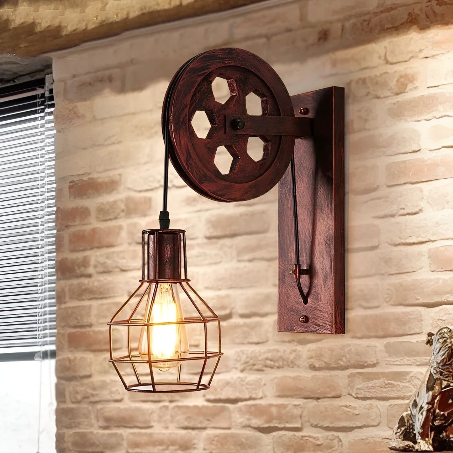 Avelena | Vintage Industrielle LED Wandleuchte - IronGlare
