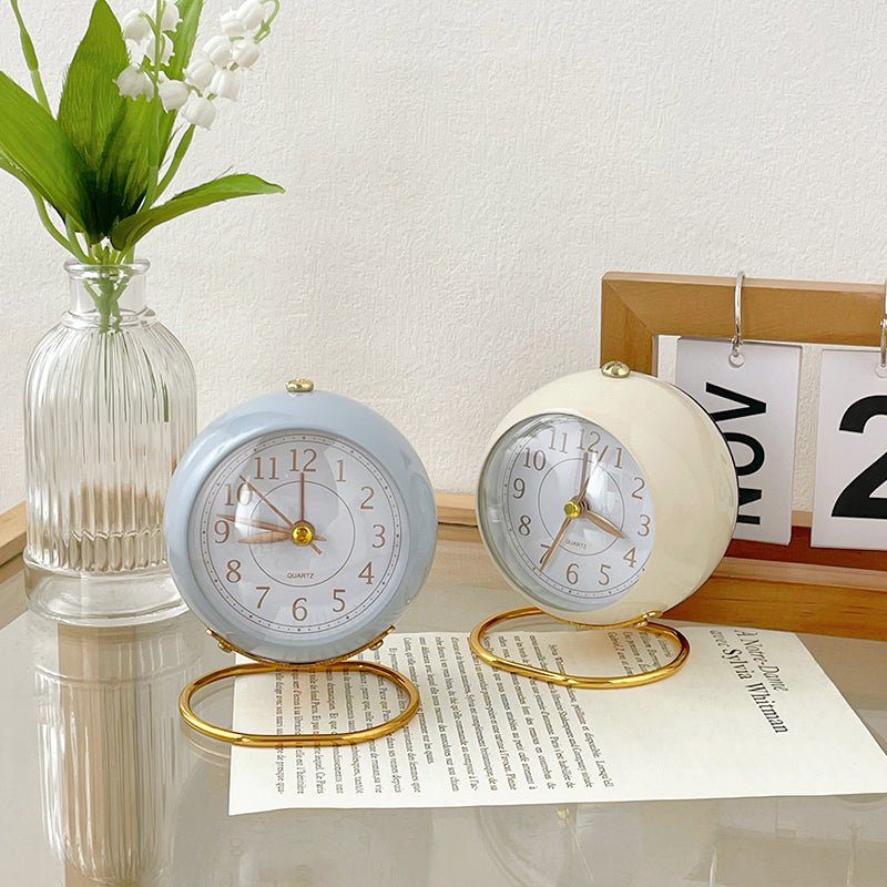 Avelena | Vintage runde Analog-Uhr