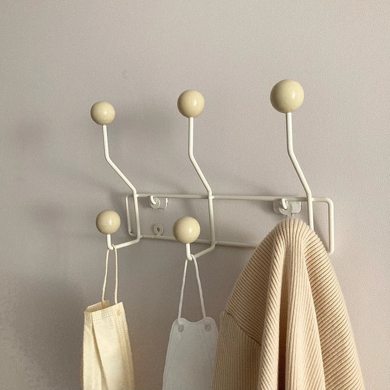 Avelena | Vintage Kleiderhaken Metall Set - Klassische Garderobe für Mäntel und Accessoires