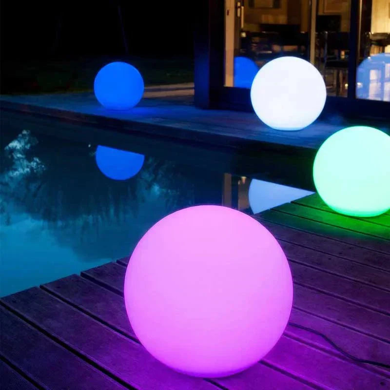 Avelena | Solar wasserdichte Globelicht | Farbwechselnd. Fernbedienung & Ideal für Außenbereich Garten und Patio Dekor