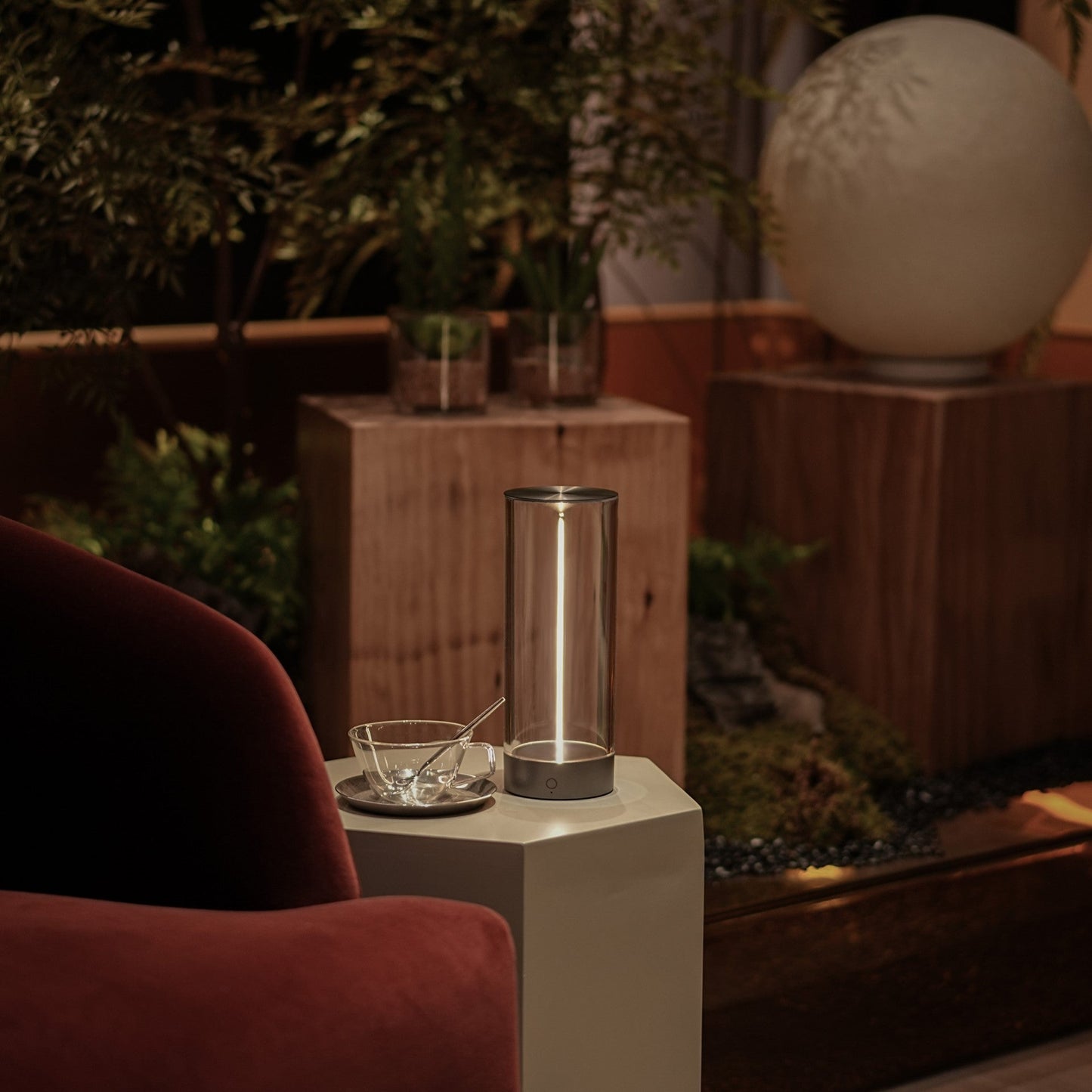 Avelena | Wireless Mood Lamp - LumenFlow