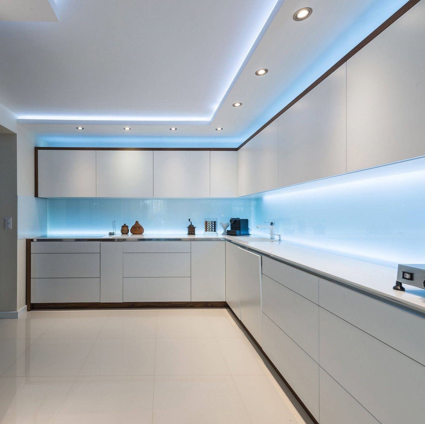 Avelena | Wireless Bewegungsmelder LED Strip - LumaStrip