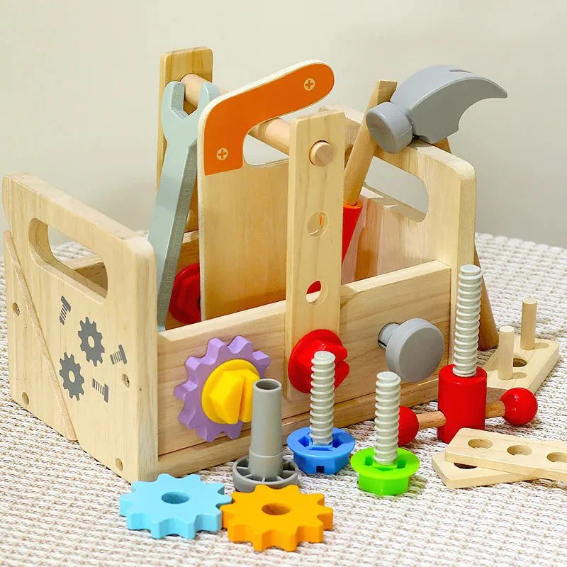 Avelena | WoodTools – Montessori-Holzwerkzeugkasten zur Förderung von Kreativität und motorischen Fähigkeiten