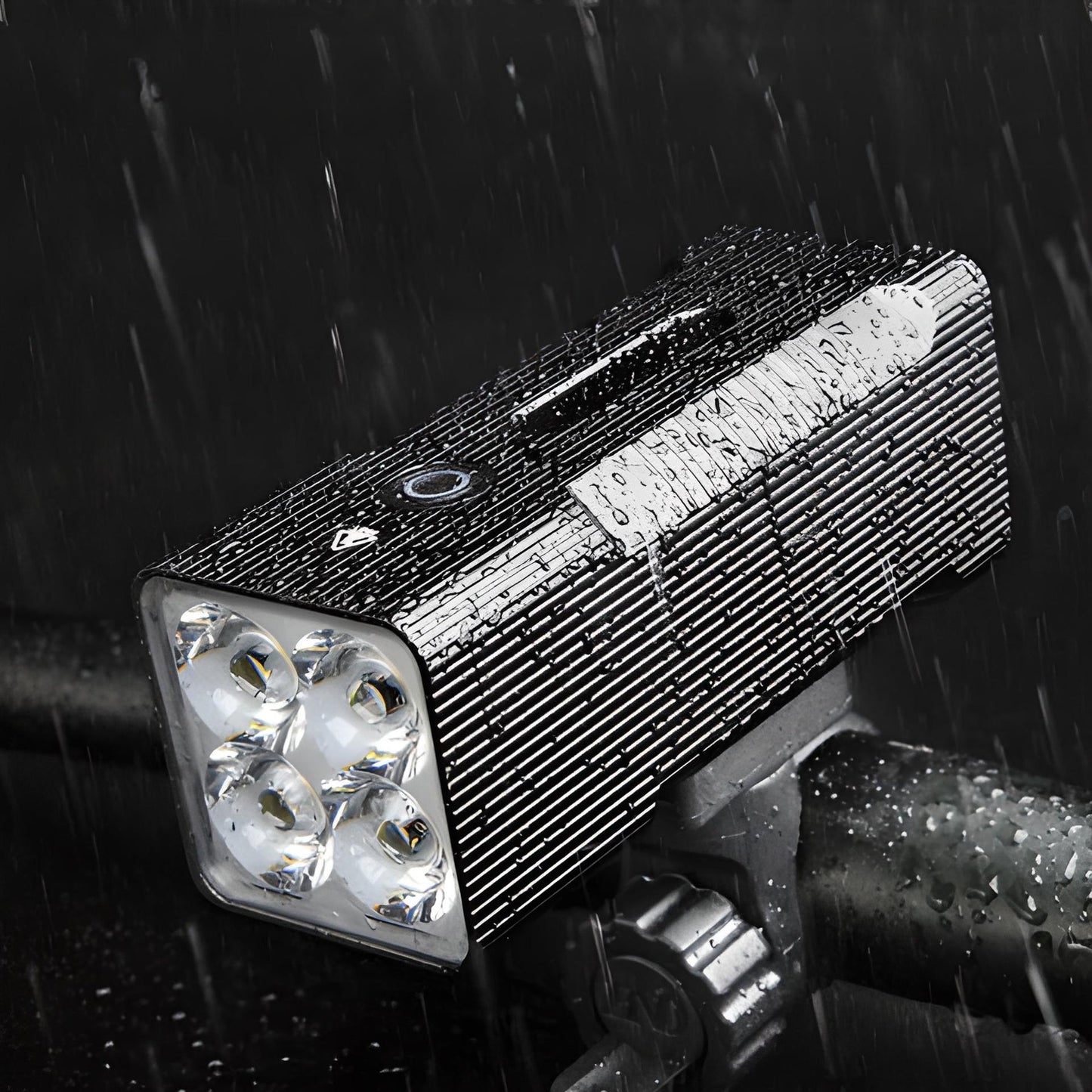 Avelena | All Wetter LED-Fahrradlampe - TrailBeam