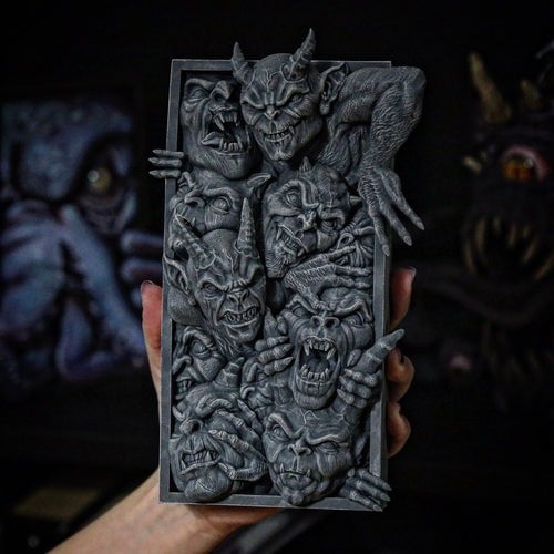 Avelena | Bücherregaldekoration | Fantasy-Horror Werwolf | Bücherregaleinsatz & Blickfang