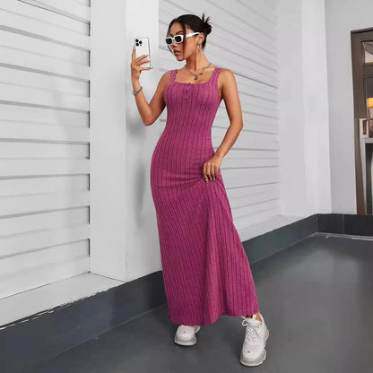 Avelena | Ärmelloses Kleid aus Rippstrick