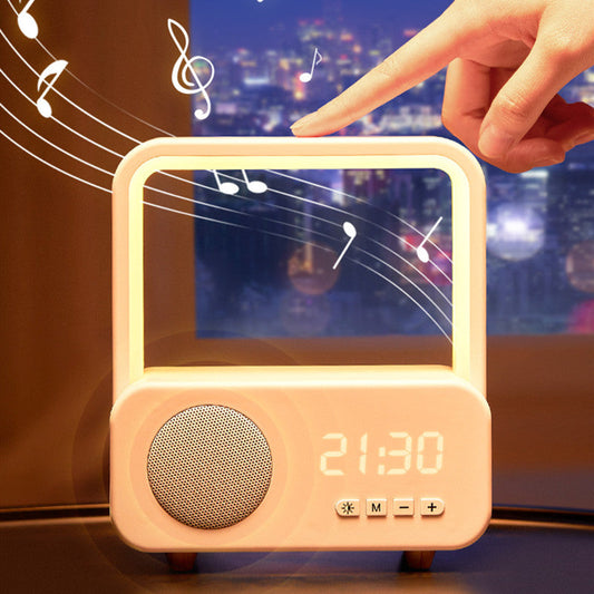Avelena | 3-in-1 wiederaufladbarer Bluetooth-Lautsprecher mit Uhr & dimmbarem buntem Licht