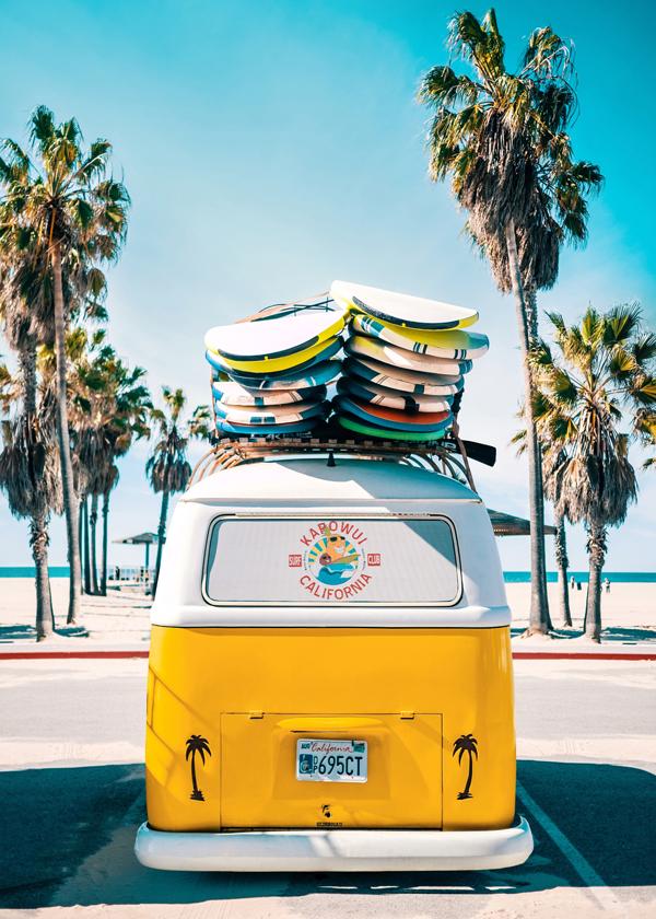 Avelena | Van Life in Gelb