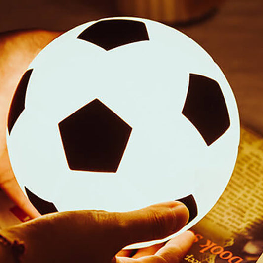 Avelena | Kreative Fußball Silikon LED Nachtlicht USB Lade Tischlampe