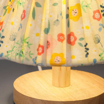 Avelena | Moderne Minimalistische Kreative Eisen Blumenform 1-Lampe Tischlampe