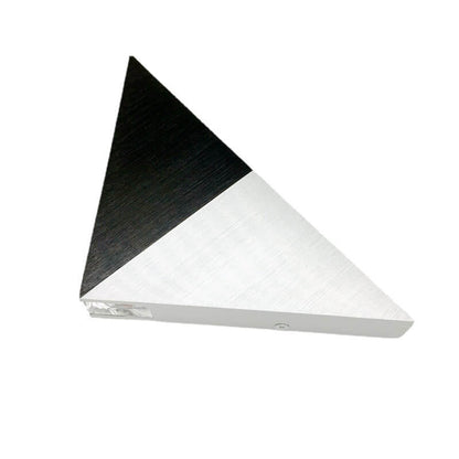 Avelena | TriLumina Prisma LED Wandleuchte | Kreatives Pyramidendesign | Aluminium & Acryl | Farbige Lichtoptionen