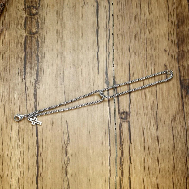 Avelena | Armband mit Kreuzausschnitt