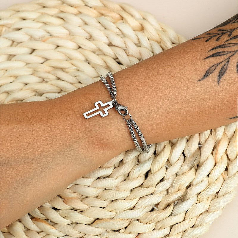 Avelena | Armband mit Kreuzausschnitt