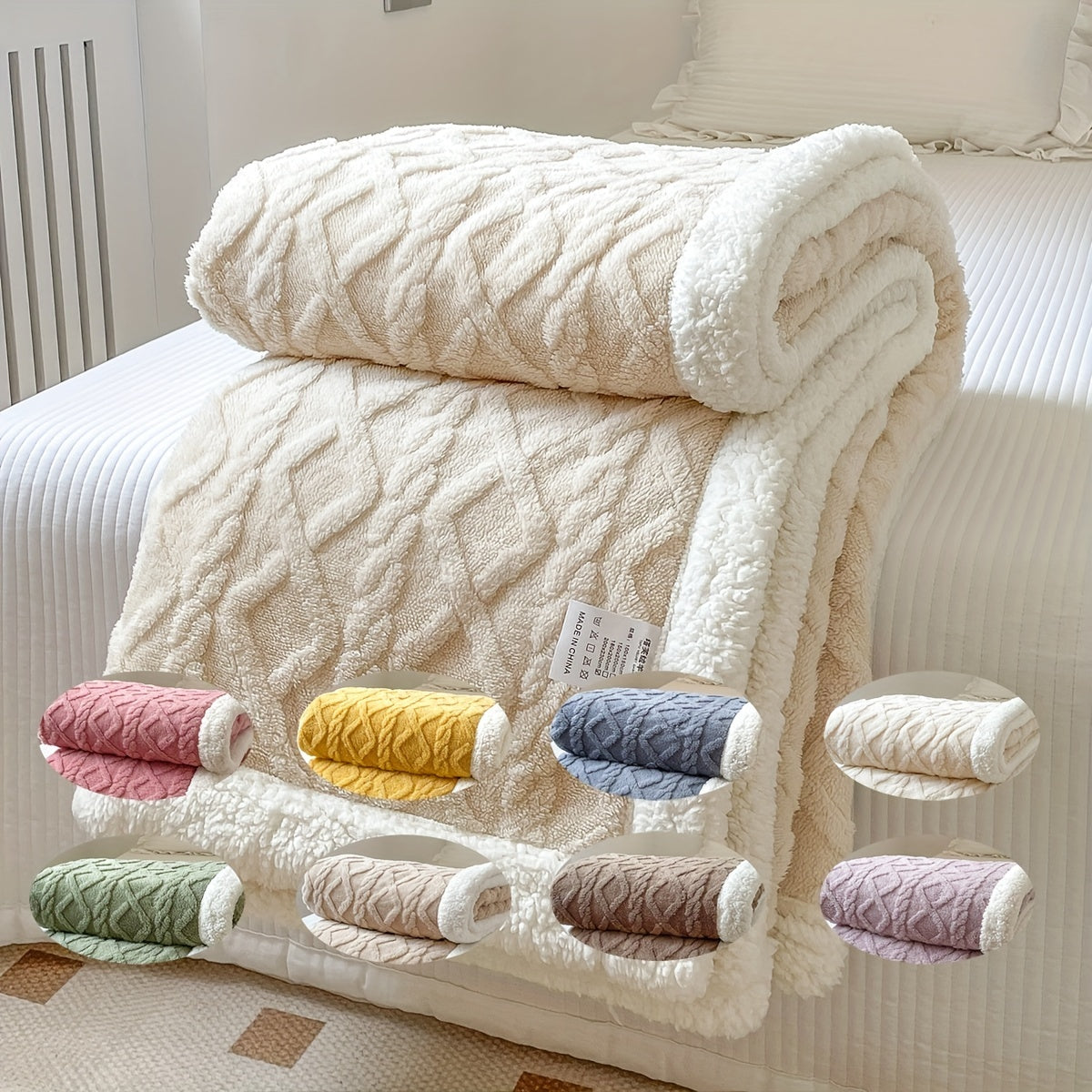 Avelena | CozyNest - Wendbare Fleece-Decke für Herbst und Winter