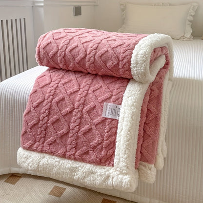 Avelena | CozyNest - Wendbare Fleece-Decke für Herbst und Winter