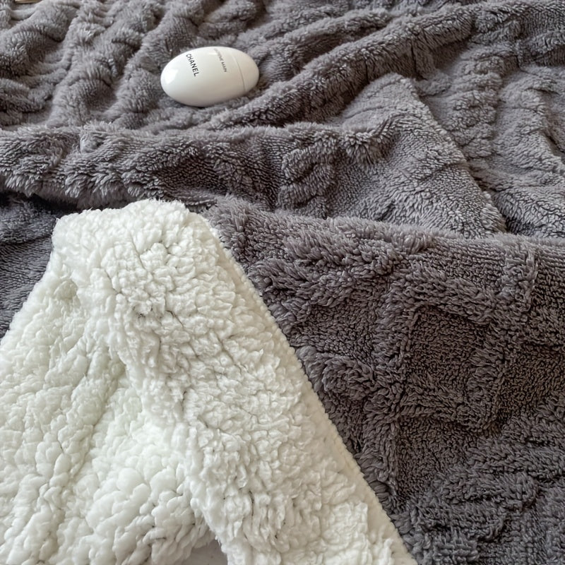 Avelena | CozyNest - Wendbare Fleece-Decke für Herbst und Winter