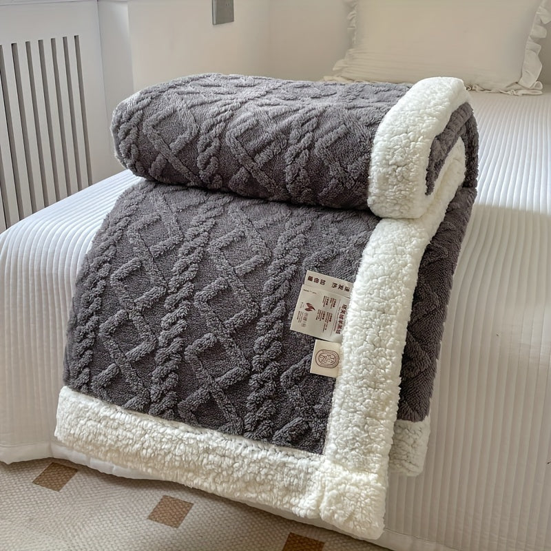 Avelena | CozyNest - Wendbare Fleece-Decke für Herbst und Winter