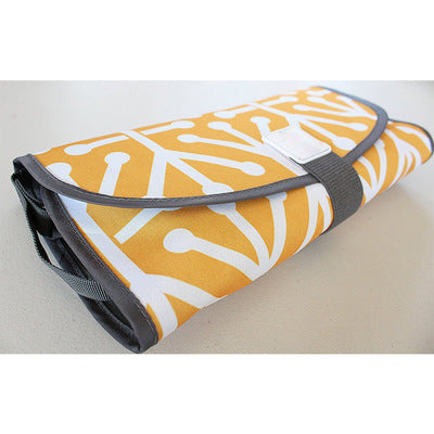 Avelena | Tragbare Wickelunterlage Clutch für Neugeborene