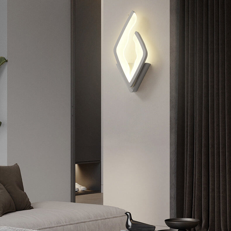 Avelena | Moderne Acryl Kreativ Flamme Design LED Wandleuchte