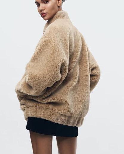 Avelena | Kuscheliger Fleece Teddy Mantel für Damen aus Lammfell