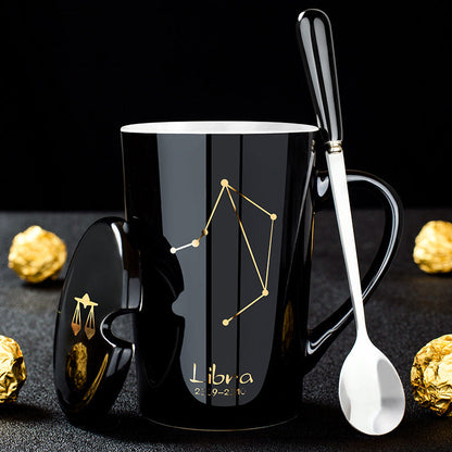 Avelena | 12 Tierkreiszeichen Schwarze Keramiktasse mit Deckel Löffel