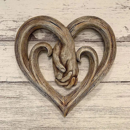 Avelena | Wanddekoration aus Holz in Herzform