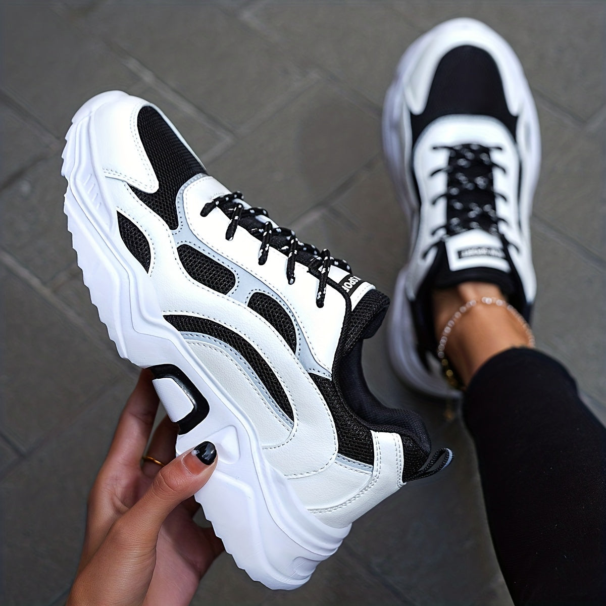 Avelena Modische Plattform-Chunky Sneakers für Damen | Perfekt für den Alltag