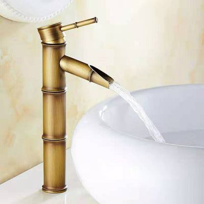 Avelena | Rundes Einhand-Wasserhahn Landhausstil Waschbeckenarmatur
